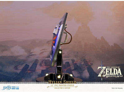 The Legend of Zelda Breath of the Wild PVC Statue Hylian Shield Collector's Edition 29 cm