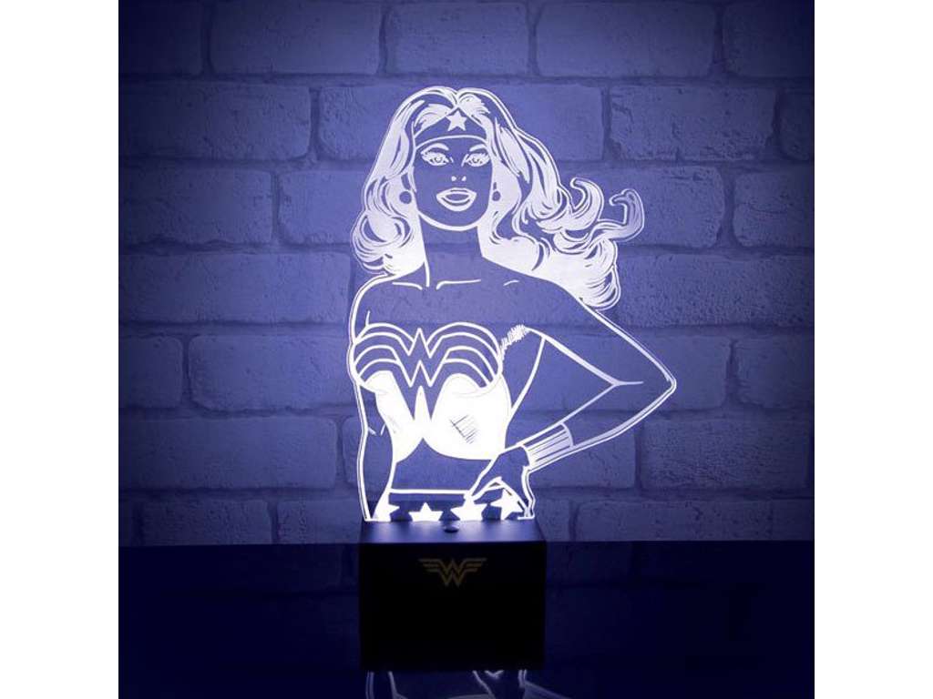 DC Comics LED Light Wonder Woman på 24 cm
