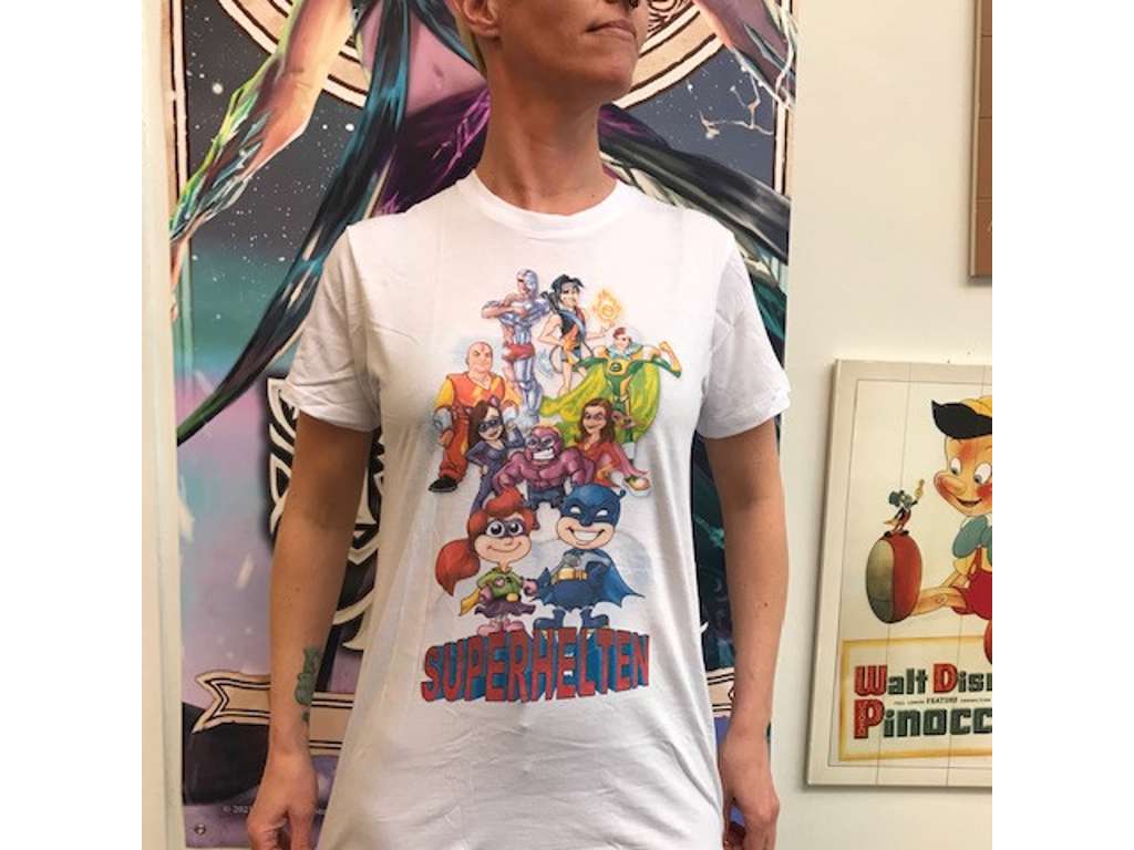 Superhelten t-shirt med alle Superheltene - 12/14 år