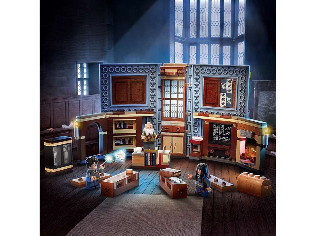 LEGO Harry Potter TM - Hogwarts™-scene: Besværgelseslektion - 76385