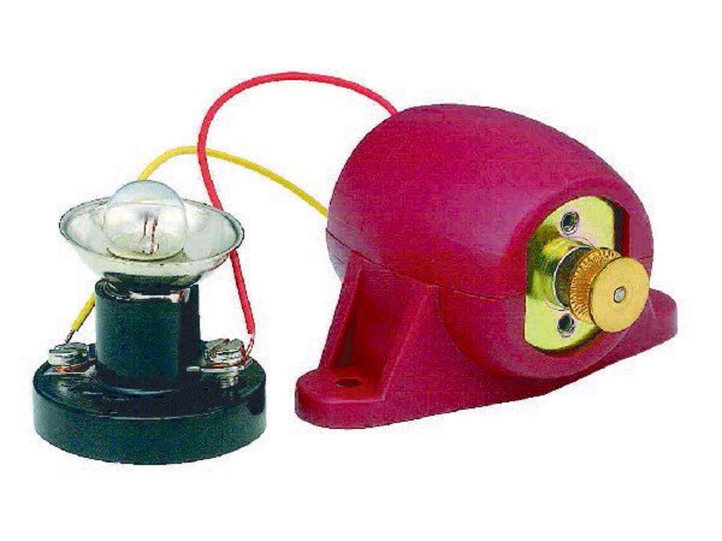 Dynamo M66 fra Wilesco