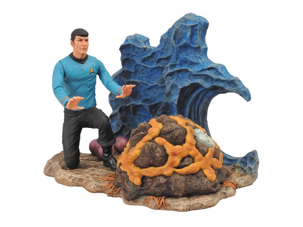 Star Trek Select action figur af Commander Spock på 18 cm