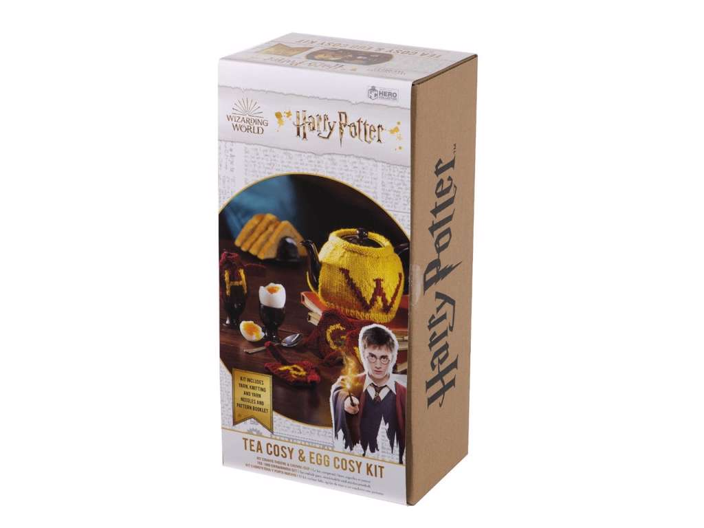 Strikkekit med Weasley tehætte og æggevarmer fra Harry Potter