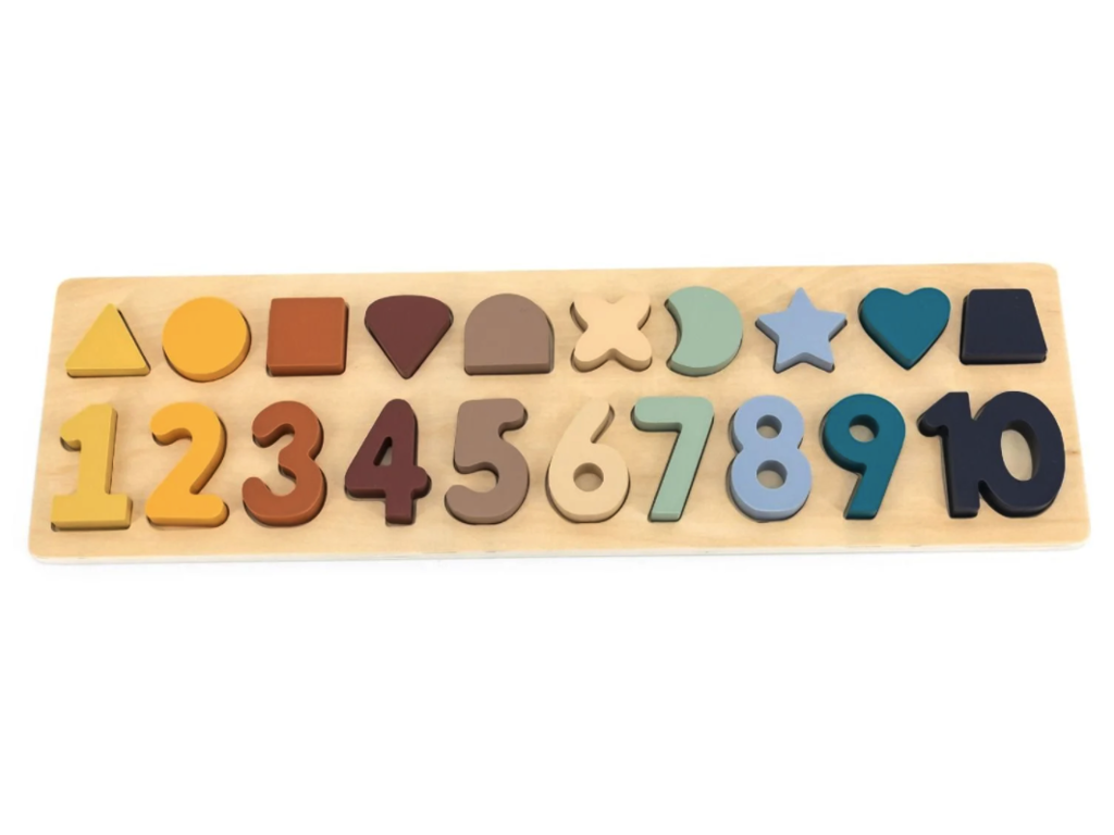 Puslespil i træ m. tal og former fra Magni