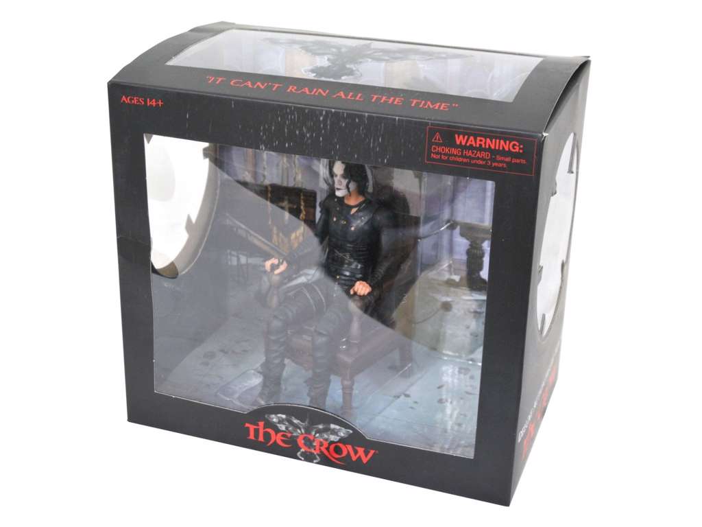 The Crow Deluxe action figur af Eric Draven in Chair SDCC 2021 Exclusive på 18 cm
