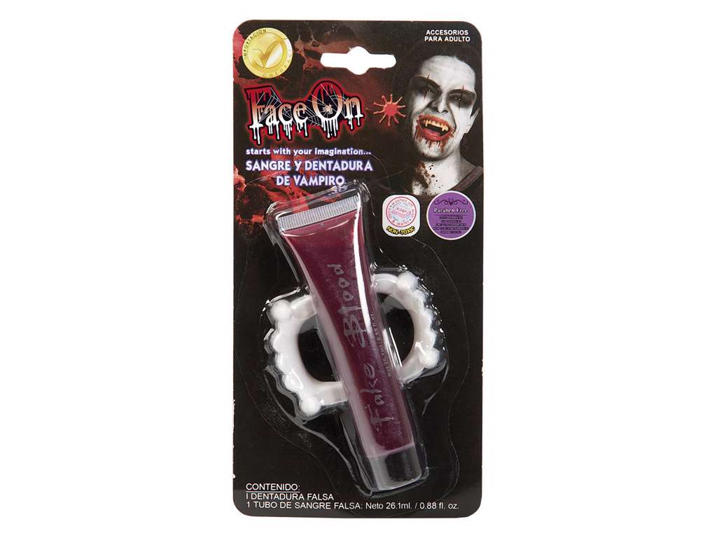 Vampyrtænder med blod