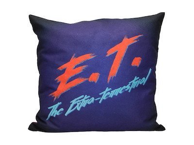 E.T. Phone Home pude på 40x40 cm