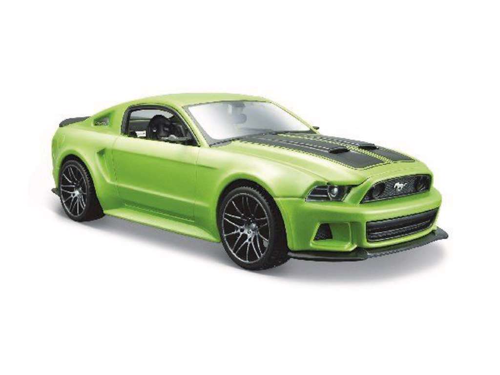 2014 Ford Mustang Street Racer 1:24 fra Maisto