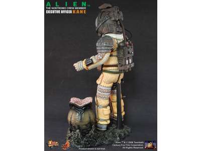 Executive Officer Kane 1/6 action figur fra Alien på 32 cm fra Hot Toys