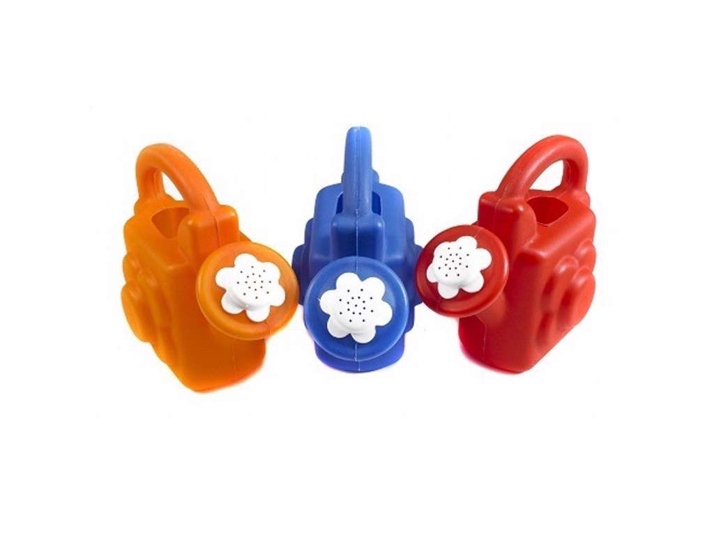 Vandkander i plast på 23 cm - flere forskellige