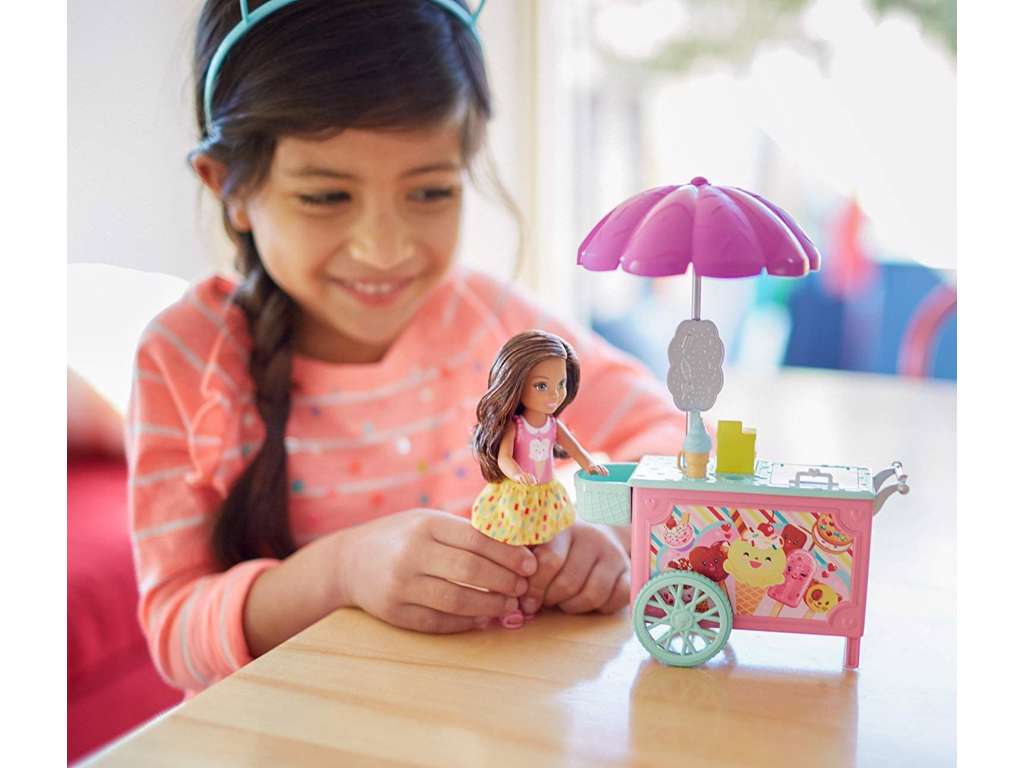 Barbie Club Chelsea isvogn