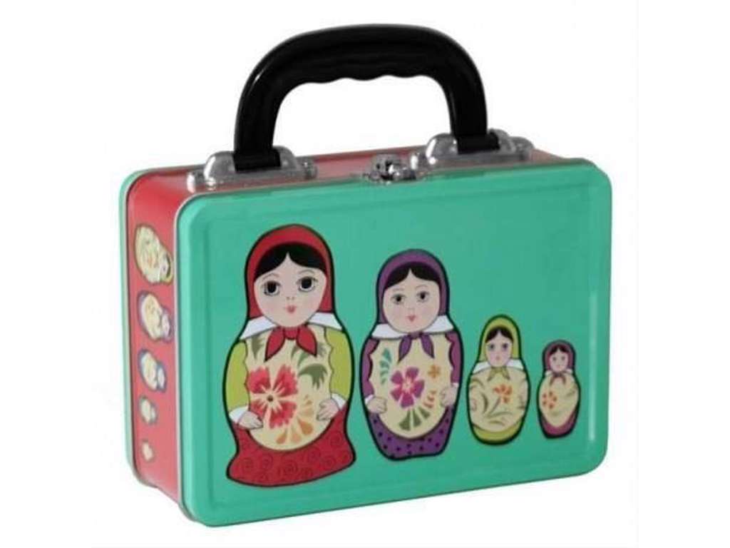 Madkasse i metal med babuska