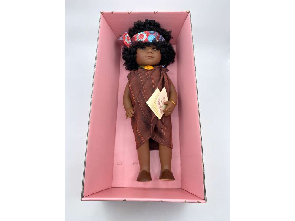 Carmen Gonzalez dukke Marieta på 34 cm - 022237