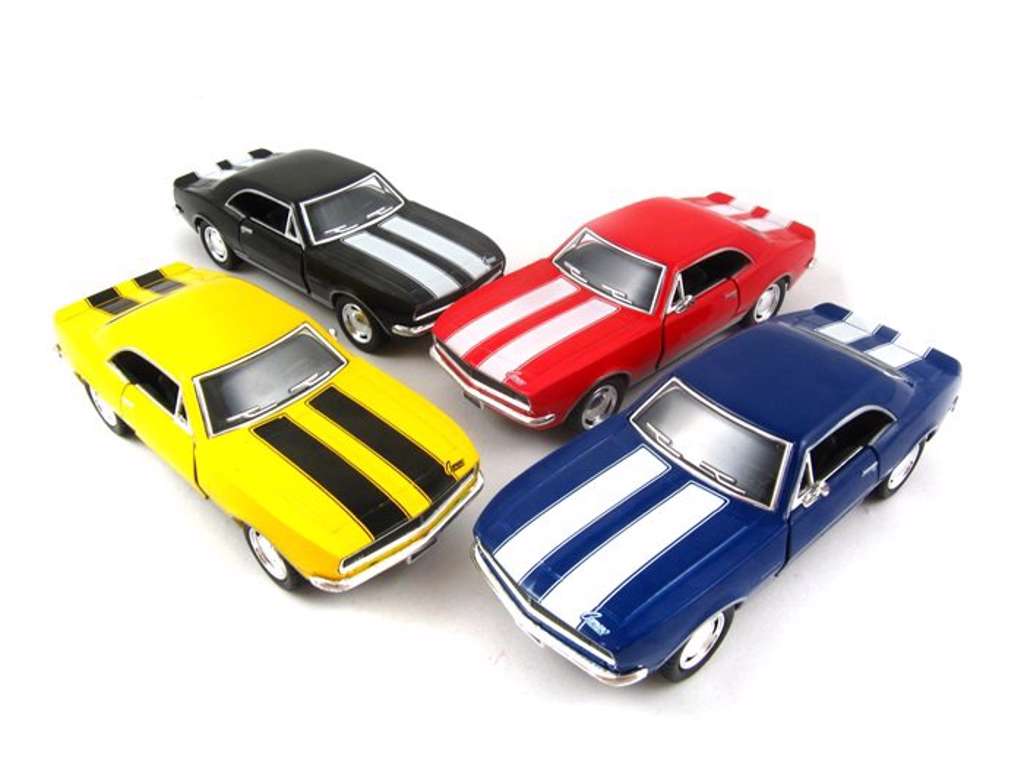 Chevy Camaro 1967 bil med pullback 1:37 på 12.5 cm