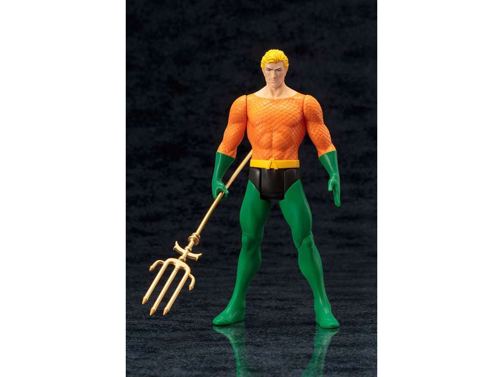 DC Comics ARTFX statue af 1/10 Aquaman (Classic Costume) på 19 cm