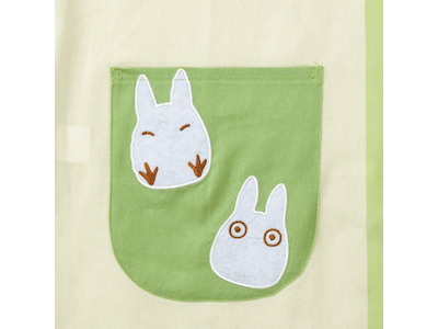 My Neighbor Totoro Forklæde med Totoro 84 × 61,5 cm