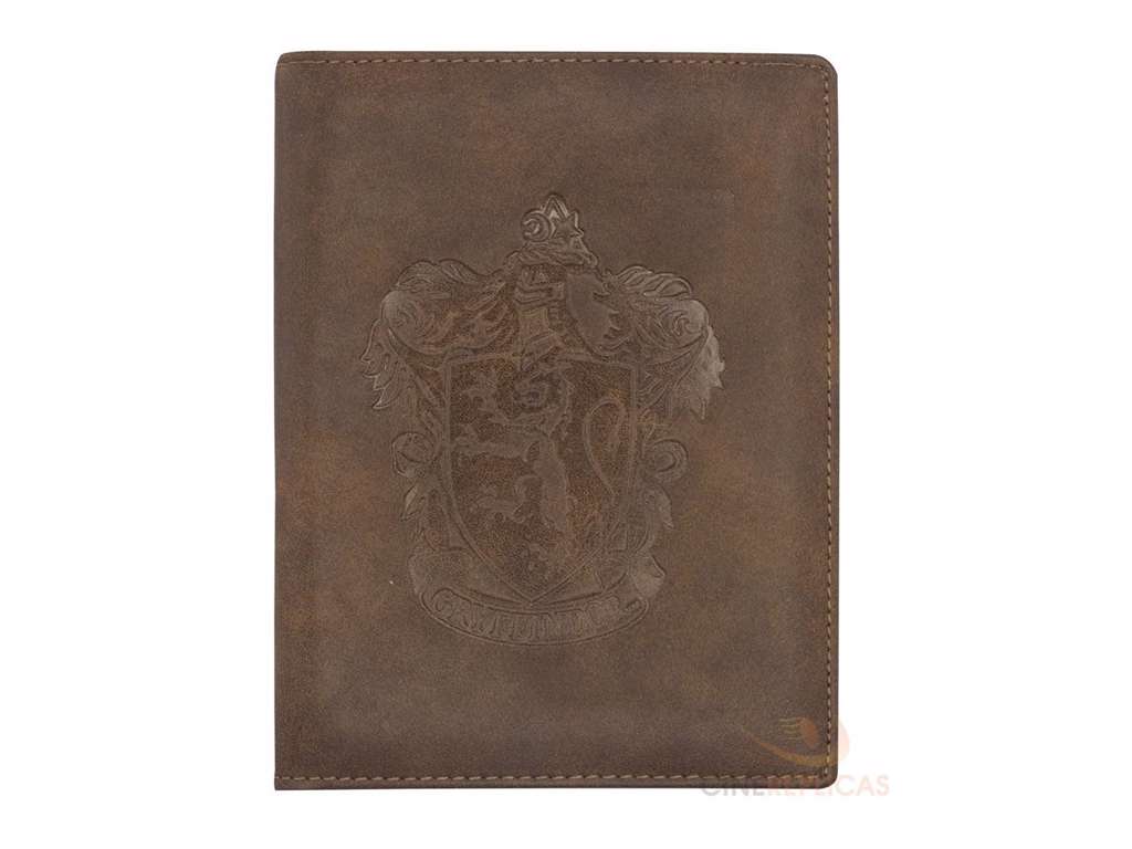 Gryffindor pas holder fra Harry Potter